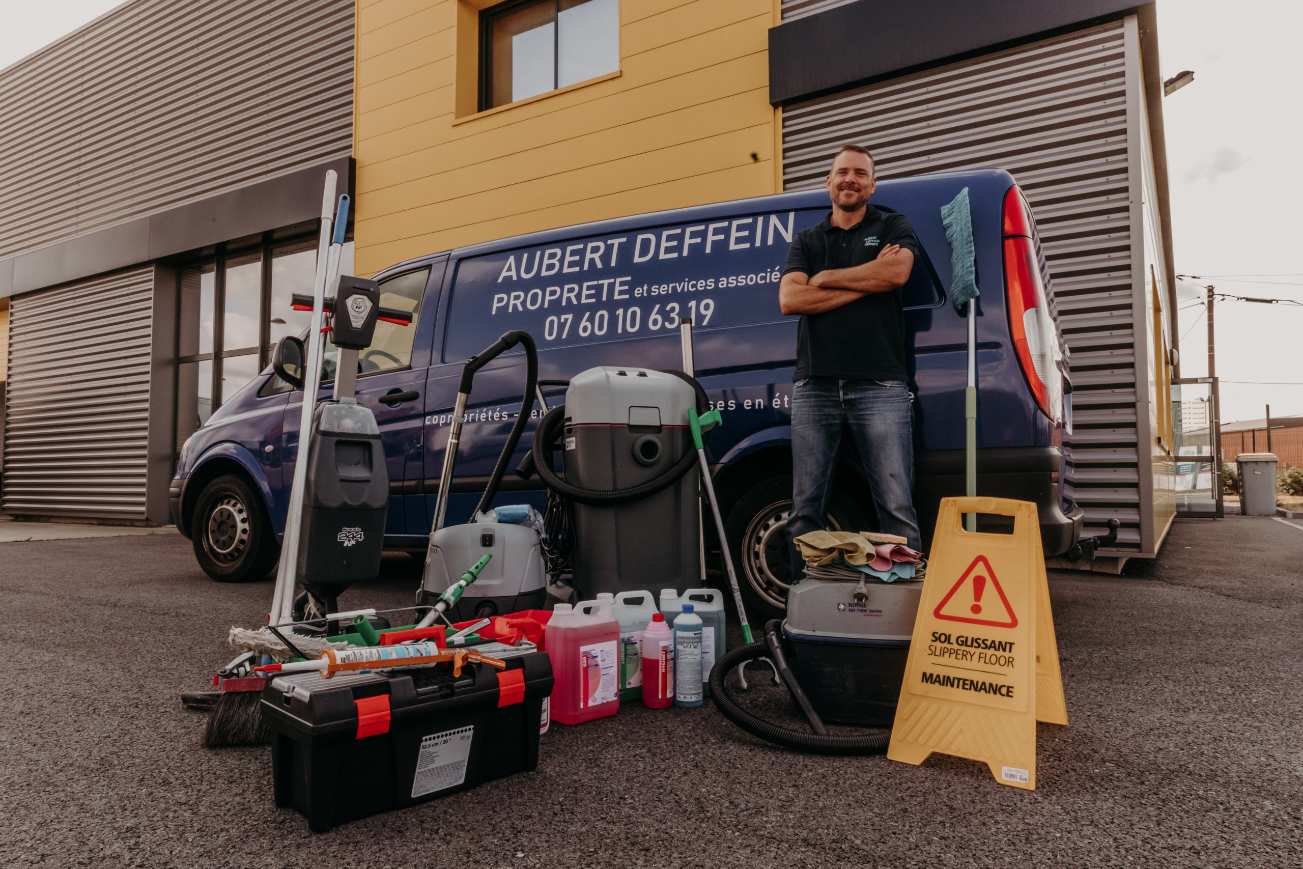 nettoyage-de-locaux-nantes Entreprise de nettoyage à Sautron